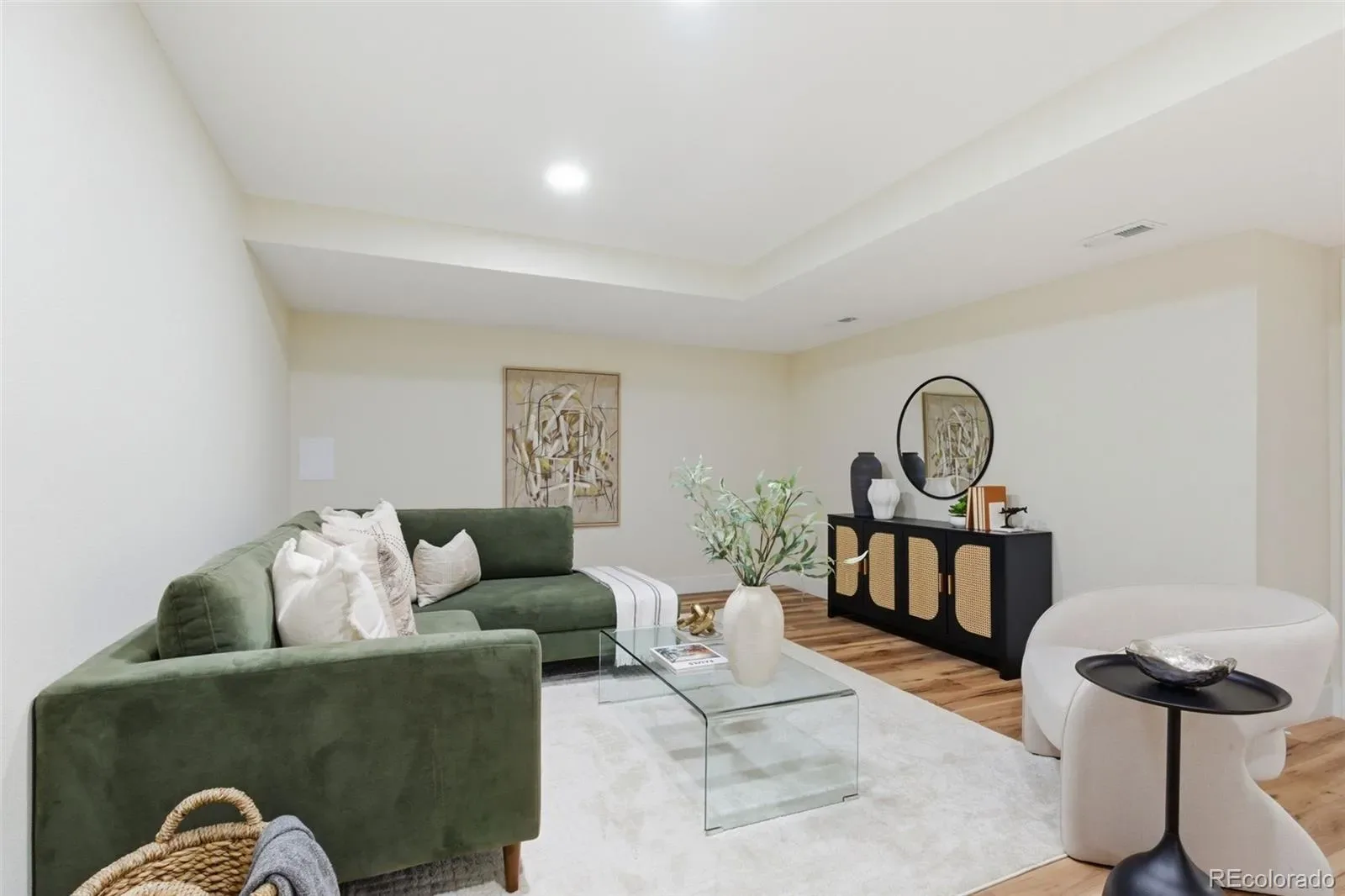 03312026154245 1600 19