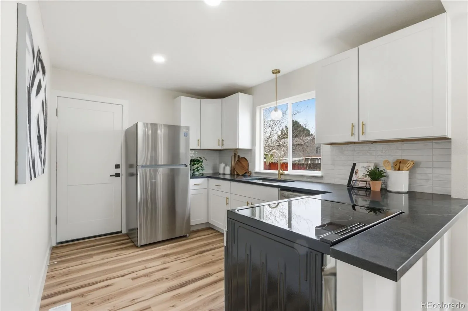 03312026154245 1600 8