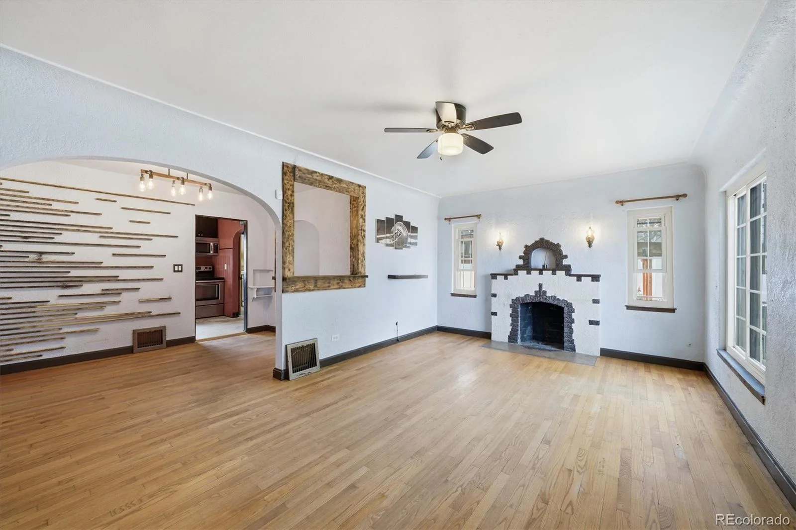 310 S Clay Street Denver CO 80219 MLS #REC4333763 06102026195702 1600 11