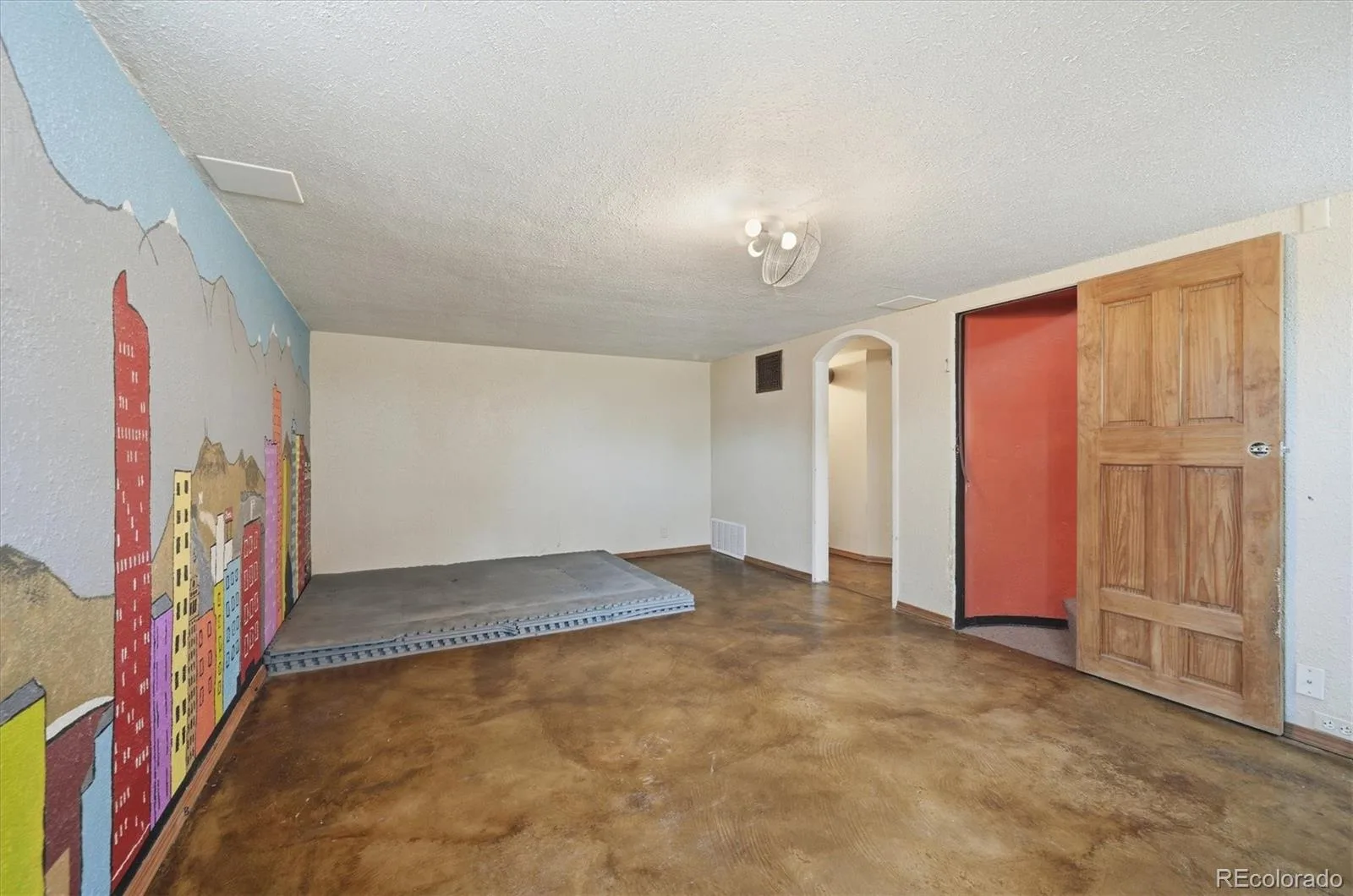 310 S Clay Street Denver CO 80219 MLS #REC4333763 06102026195702 1600 32