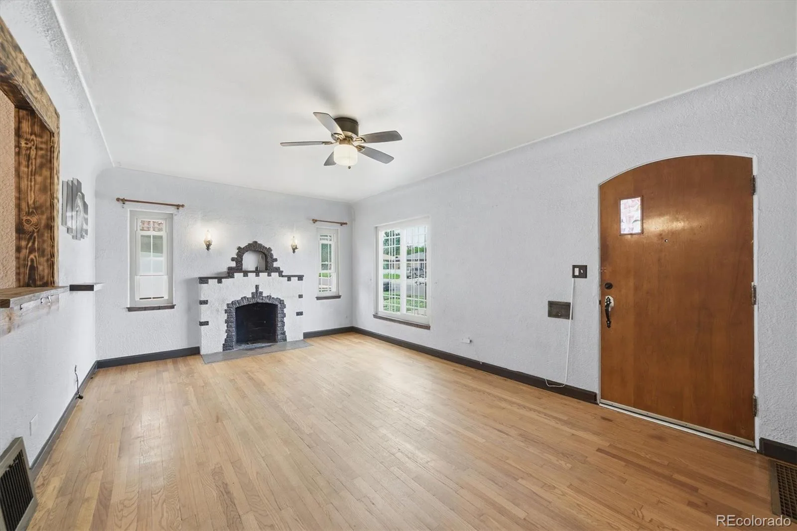 310 S Clay Street Denver CO 80219 MLS #REC4333763 06102026195702 1600 8
