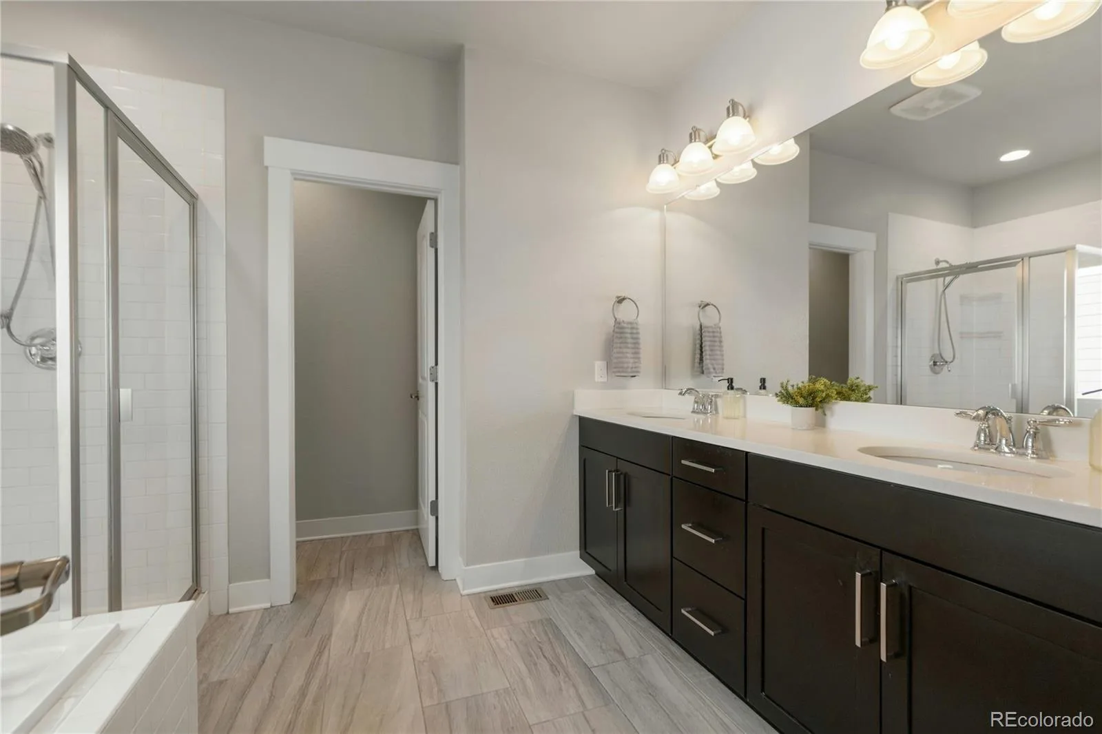 2510 Lima Street Aurora CO 80010 | MLS #REC4334534 10082026161510 1600 19