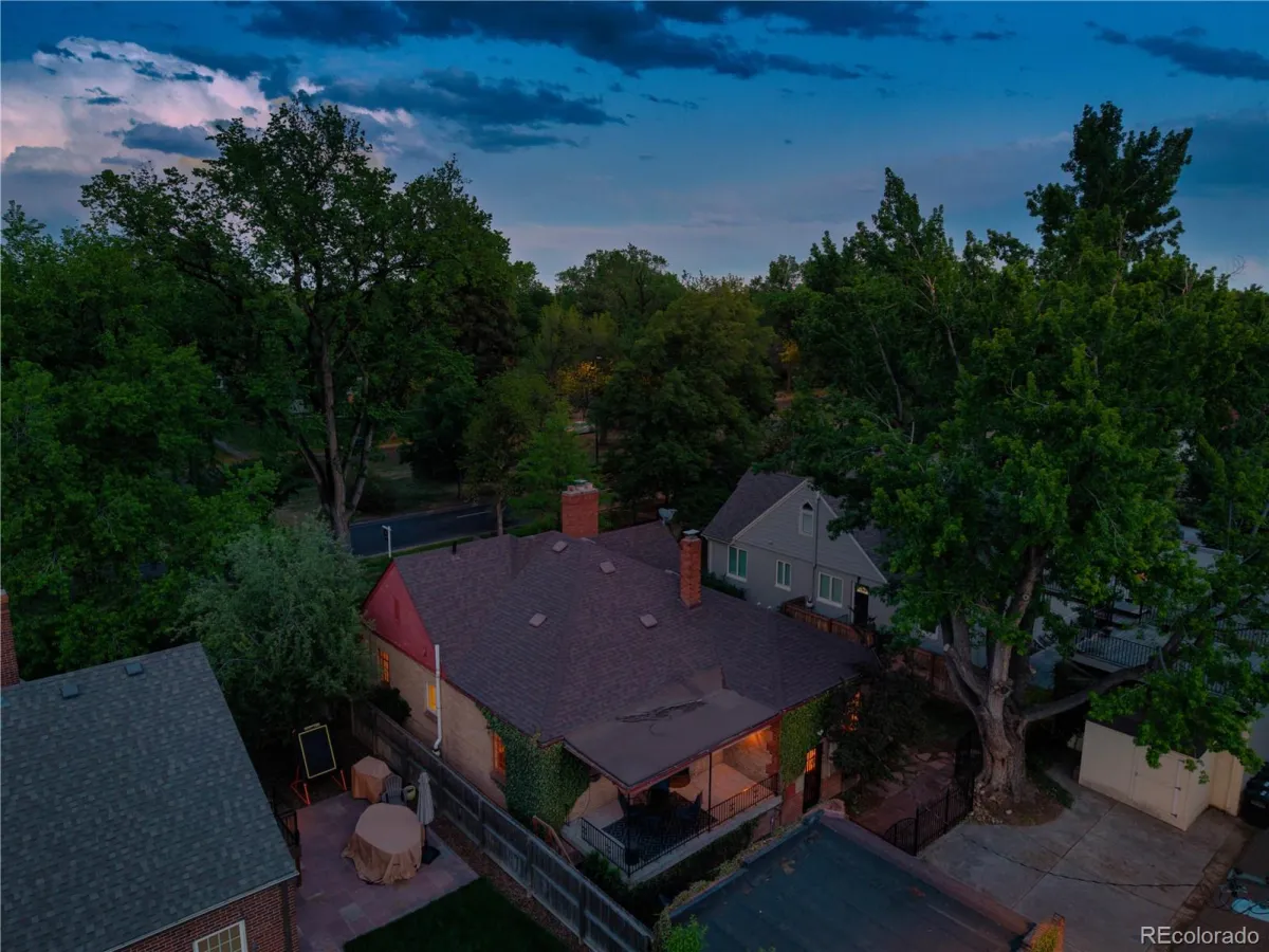 725 Monaco Parkway Denver CO 80220 MLS #REC4334735 05162026211655 1200 46
