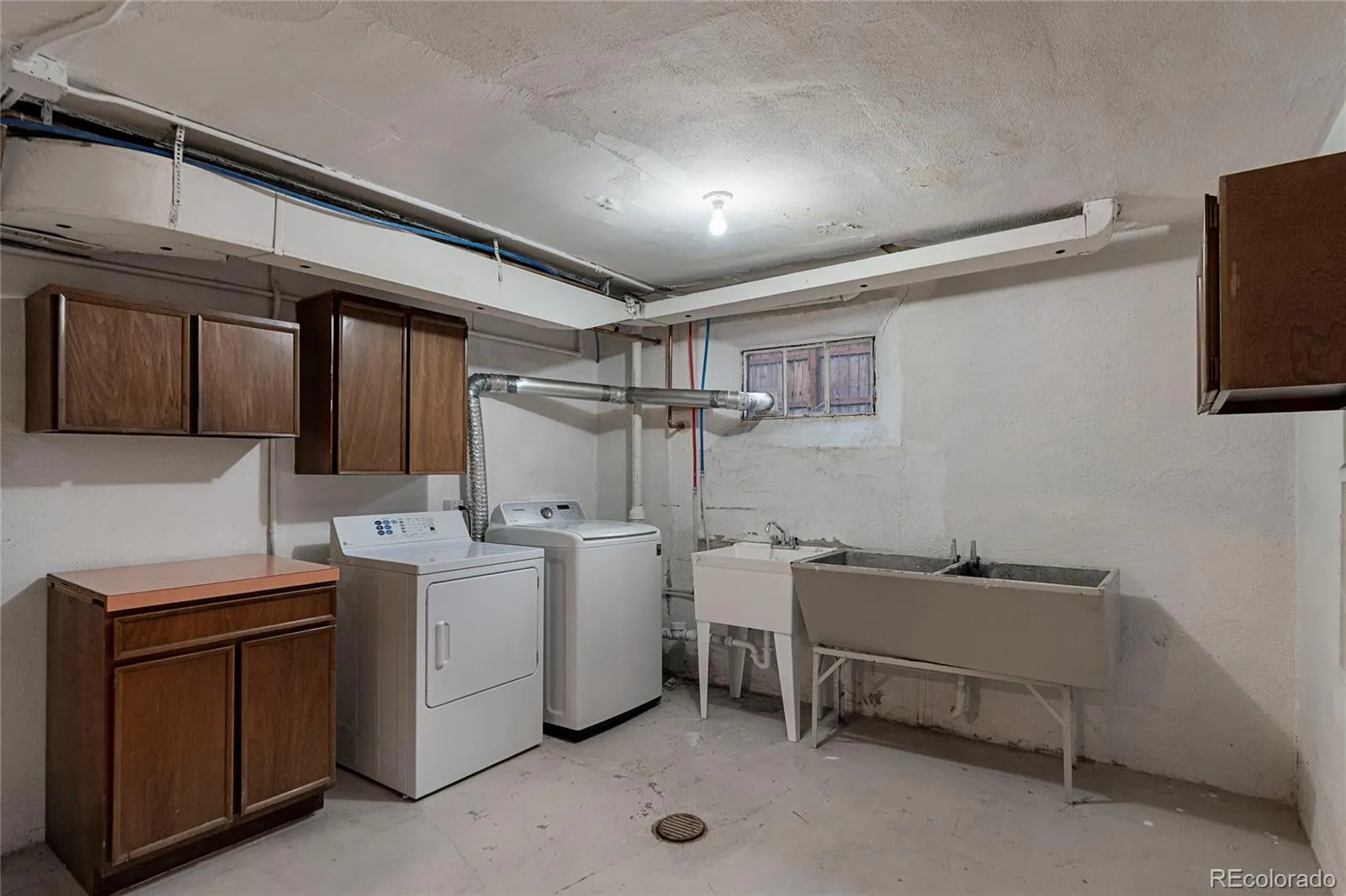 725 Monaco Parkway Denver CO 80220 MLS #REC4334735 05162026211655 1600 33