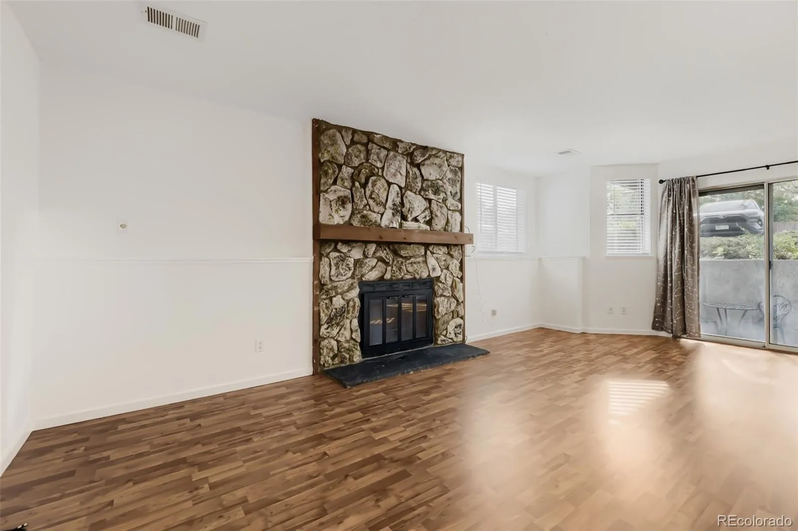 17662 E Loyola Drive #2111L Aurora CO 80013 MLS #REC4337006 05282026152834 1600 7