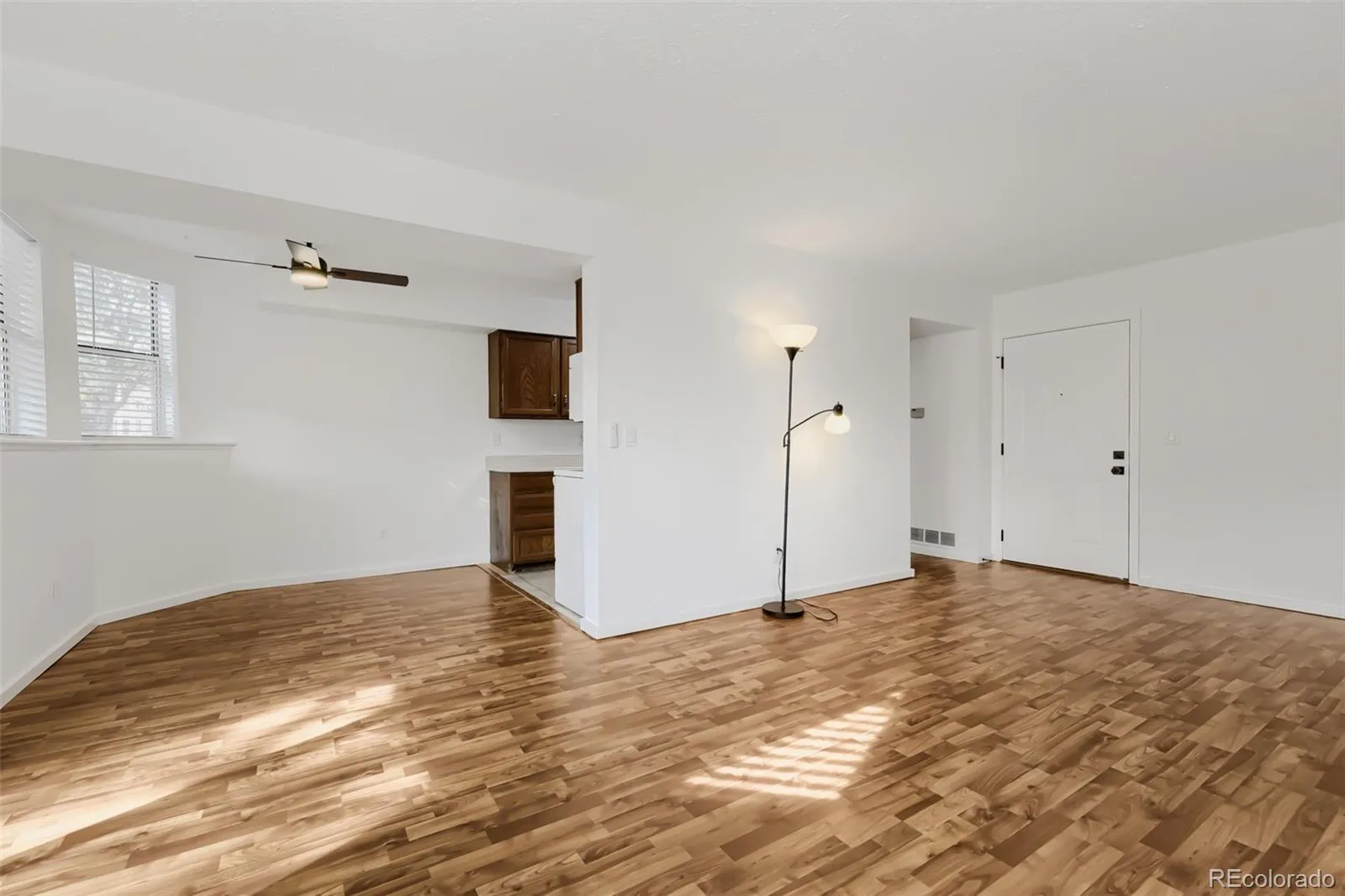 17662 E Loyola Drive #2111L Aurora CO 80013 MLS #REC4337006 05282026152834 1600 8