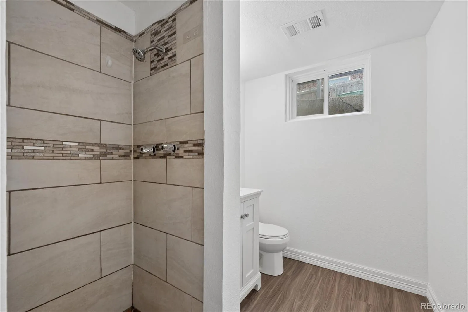 8661 Richard Road Denver CO 80229 | MLS #REC4340829 08122026035500 1600 29