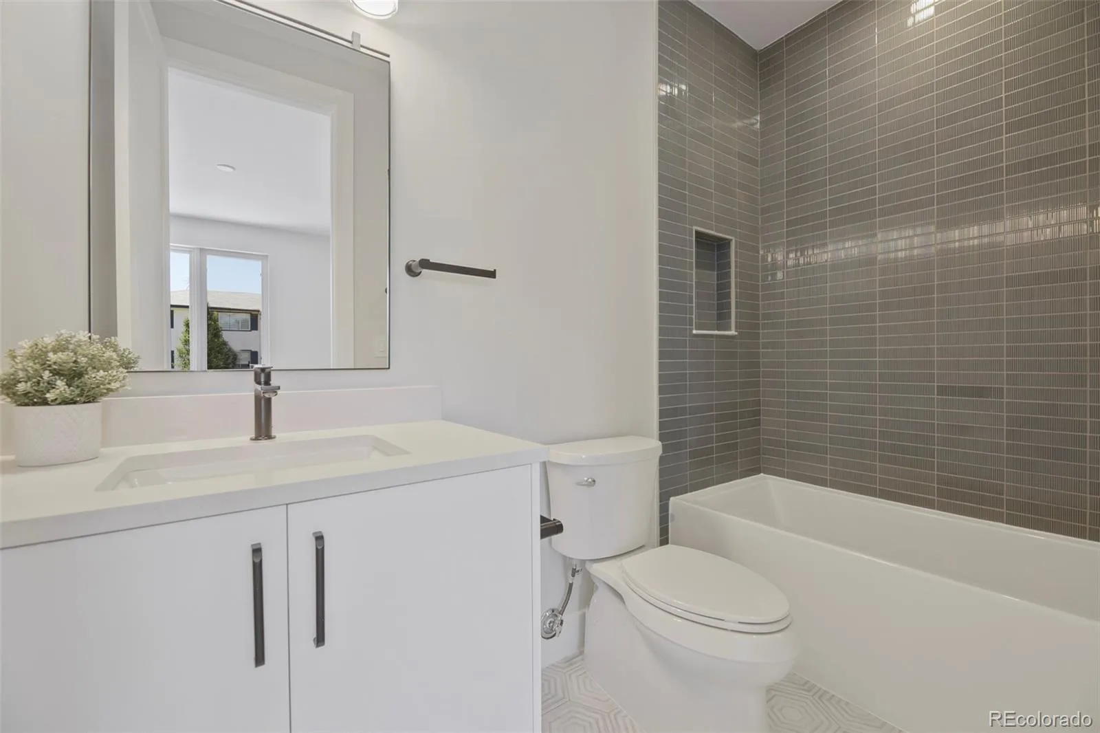 2225 S Dexter Street Denver CO 80222 | MLS #REC4341538 08202026194954 1600 19