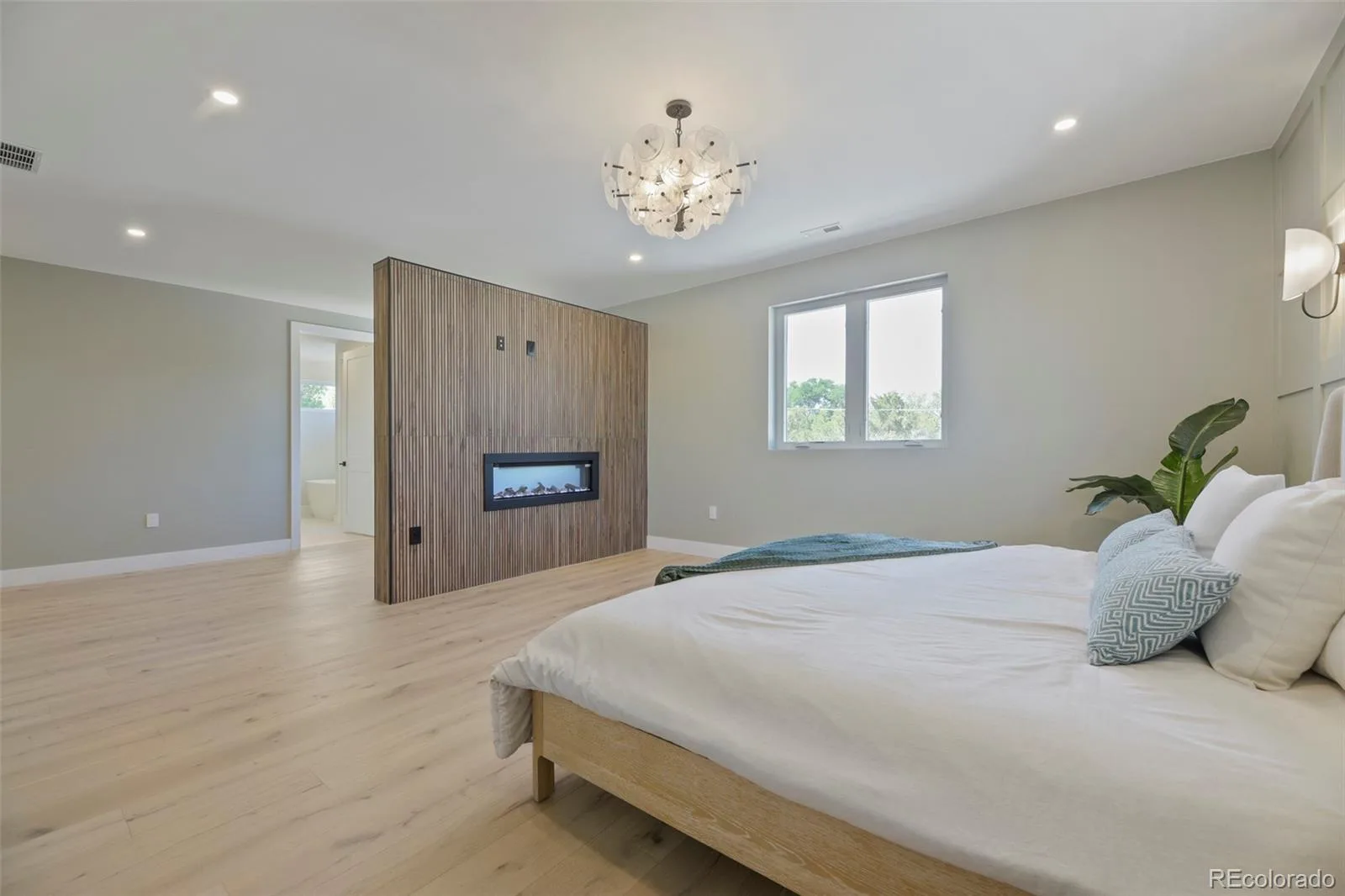 2225 S Dexter Street Denver CO 80222 | MLS #REC4341538 08202026194954 1600 9