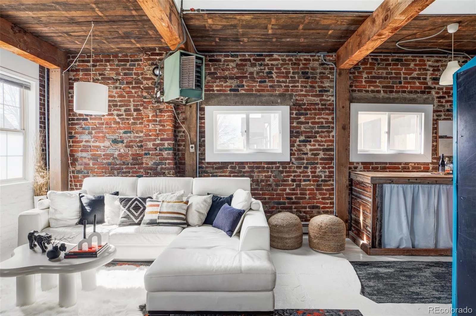 3733 N Franklin Street Denver CO 80205 MLS #REC2514143 05072026185250 1600 0
