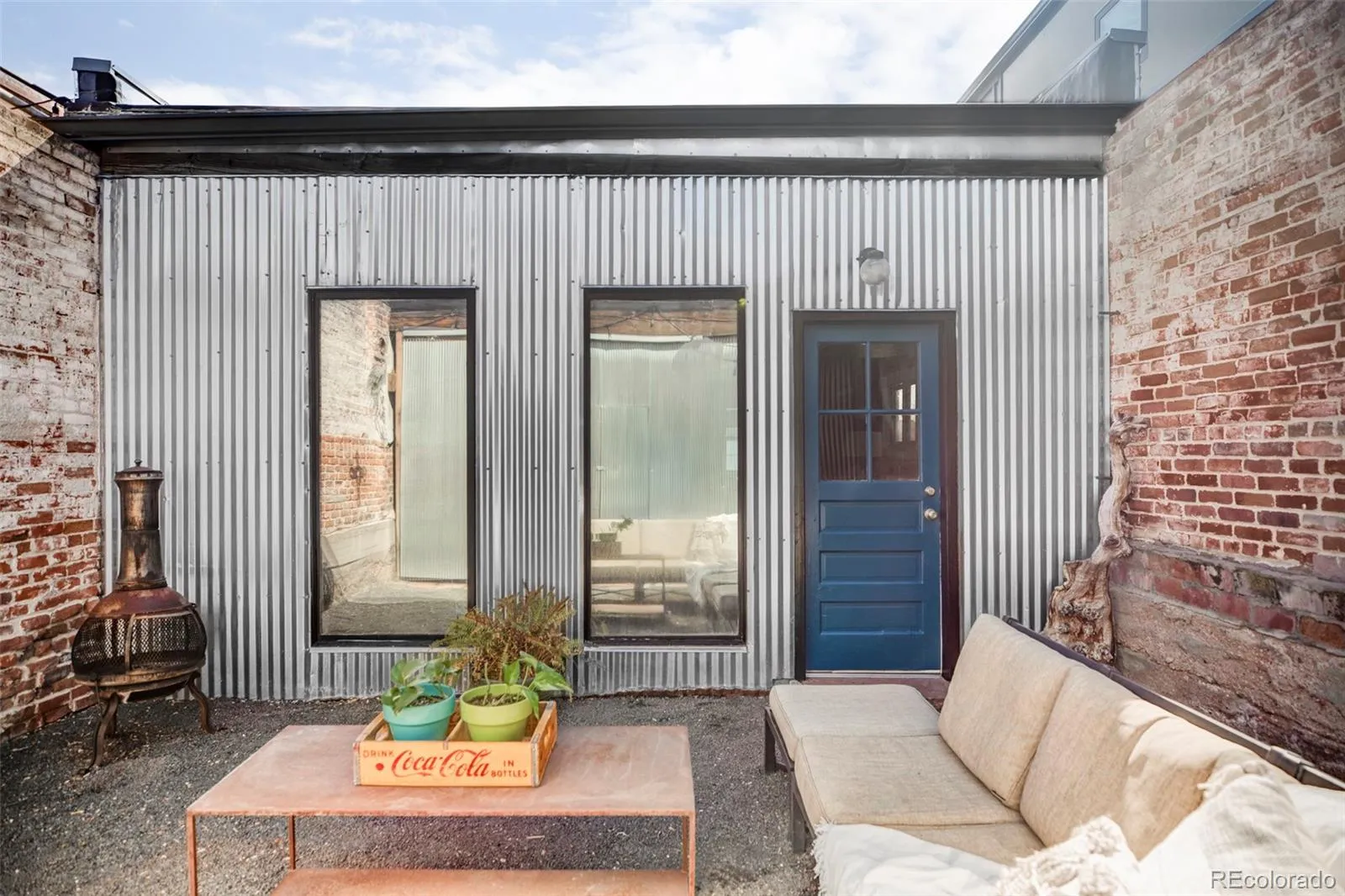 3733 N Franklin Street Denver CO 80205 MLS #REC2514143 05072026185250 1600 12