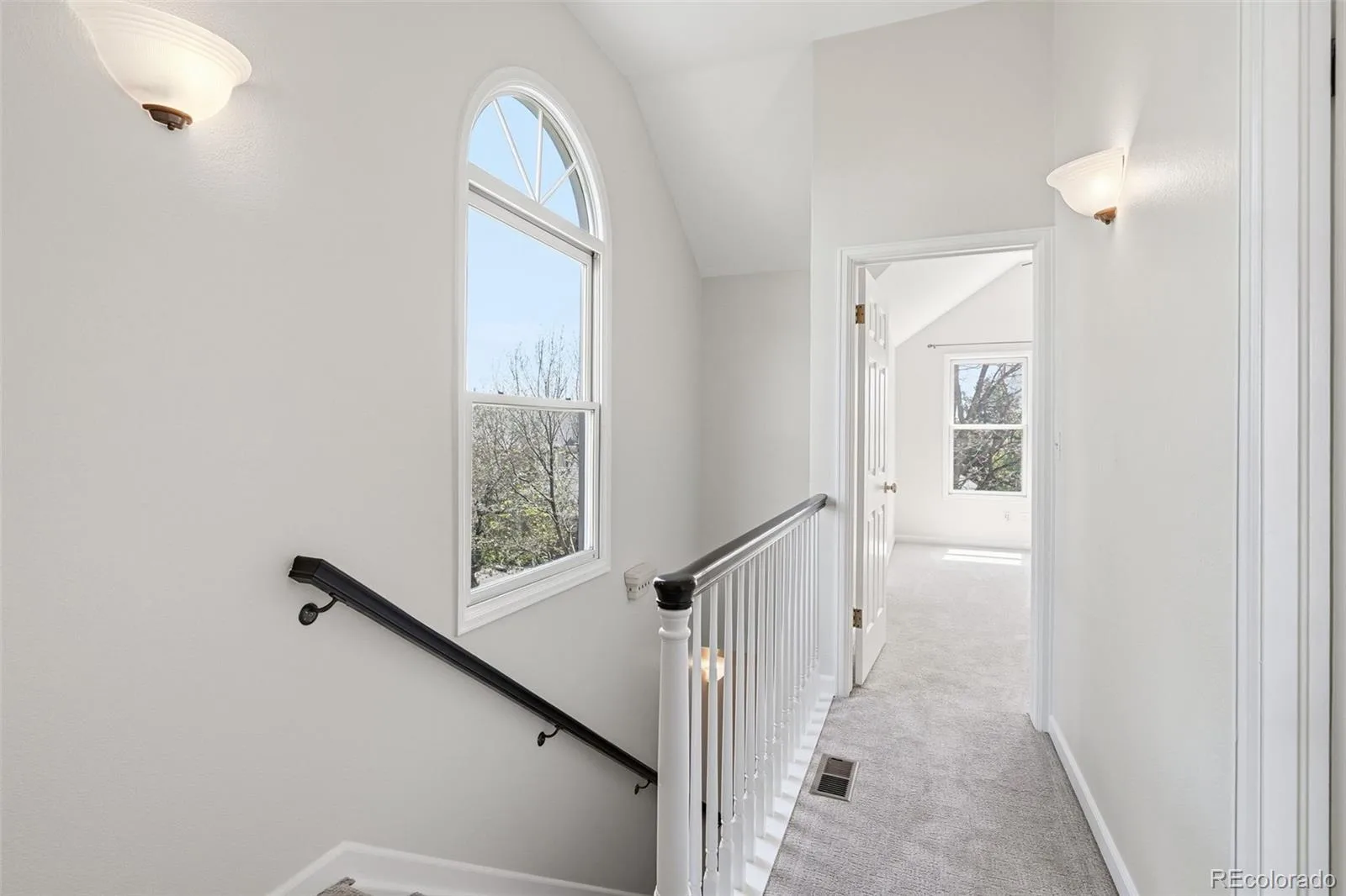 944 Ivanhoe Street Denver CO 80220 MLS #REC4342976 06122026173846 1600 19