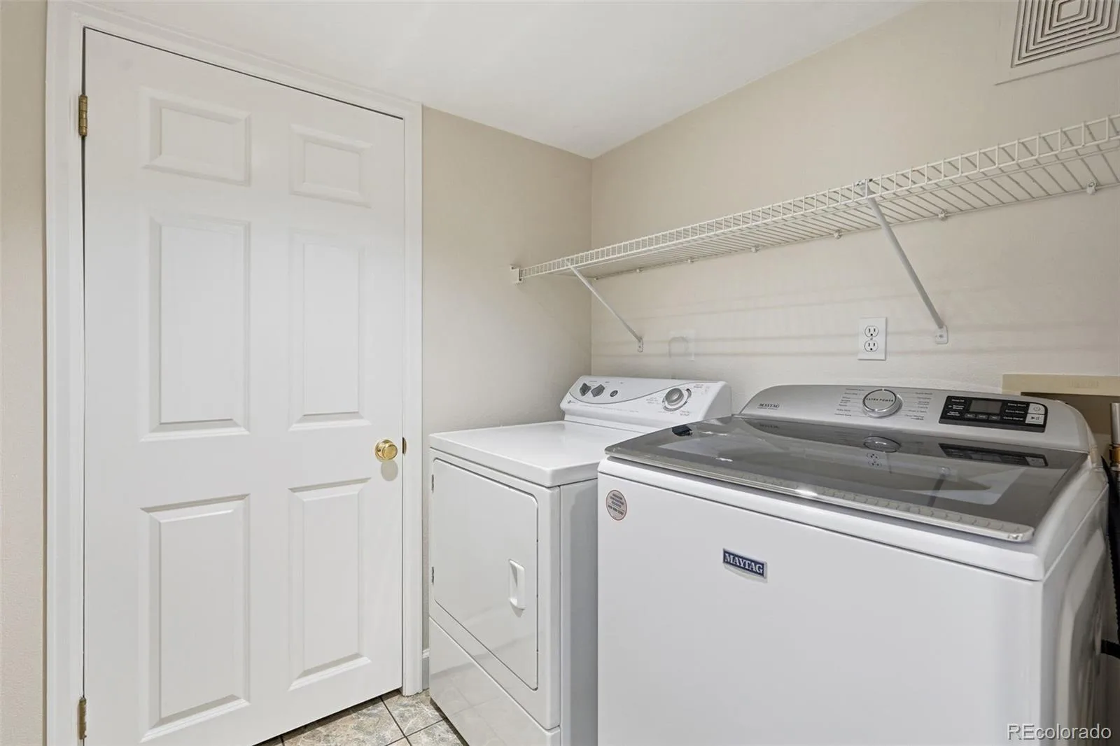 944 Ivanhoe Street Denver CO 80220 MLS #REC4342976 06122026173846 1600 41