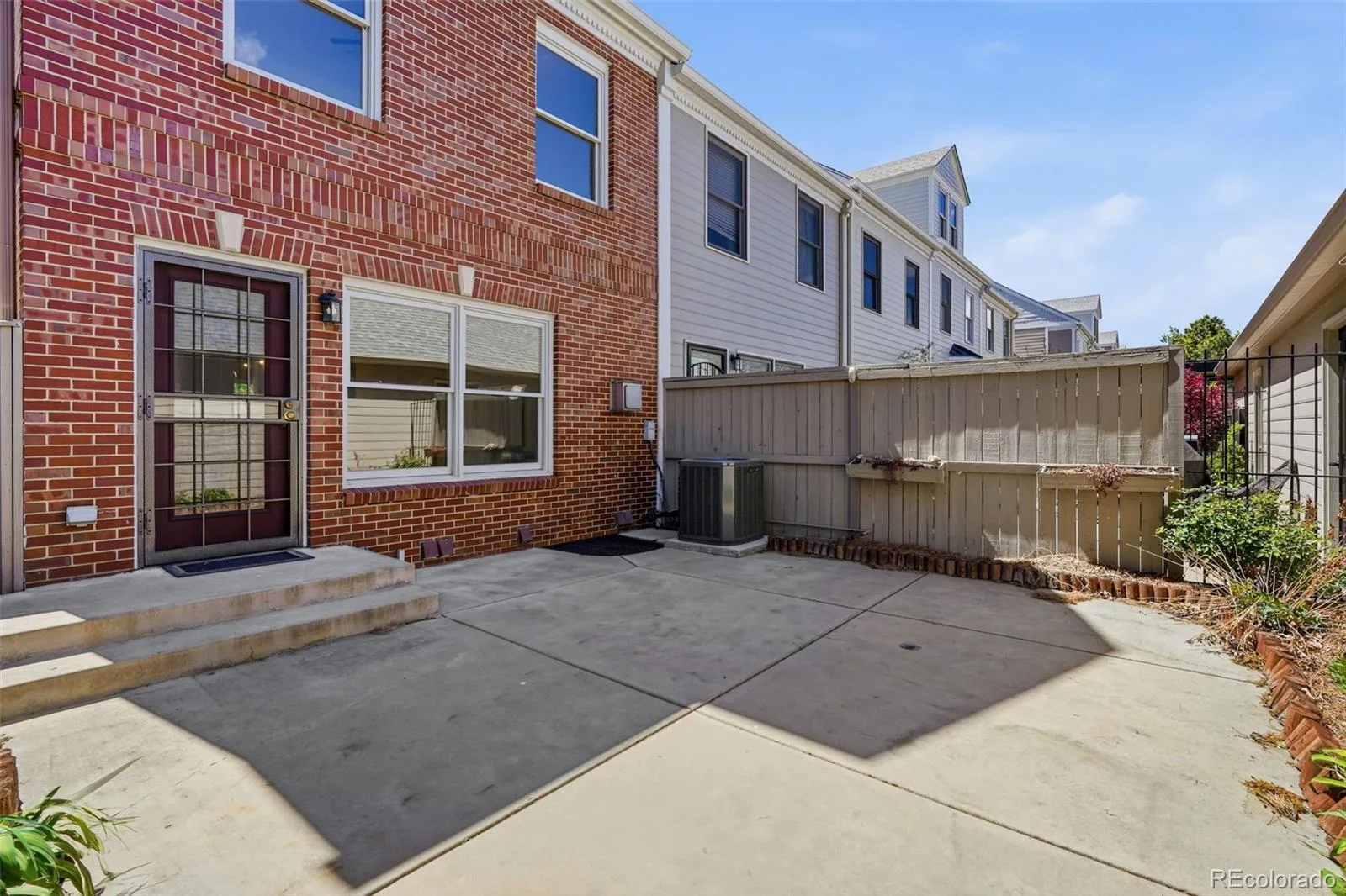 944 Ivanhoe Street Denver CO 80220 MLS #REC4342976 06122026173846 1600 43