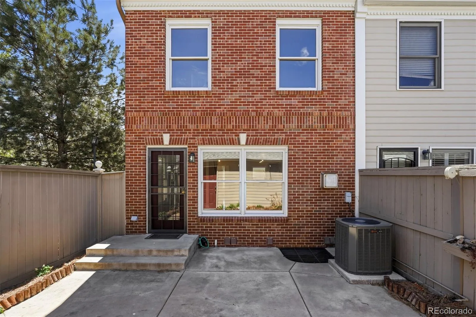 944 Ivanhoe Street Denver CO 80220 MLS #REC4342976 06122026173846 1600 44