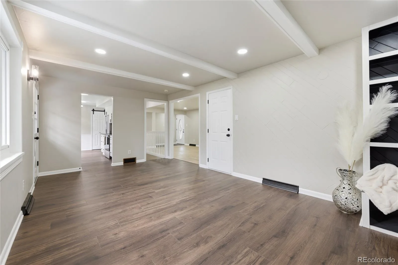 6902 Oak Way Arvada CO 80004 | MLS #REC4344475 08212026005222 1600 17