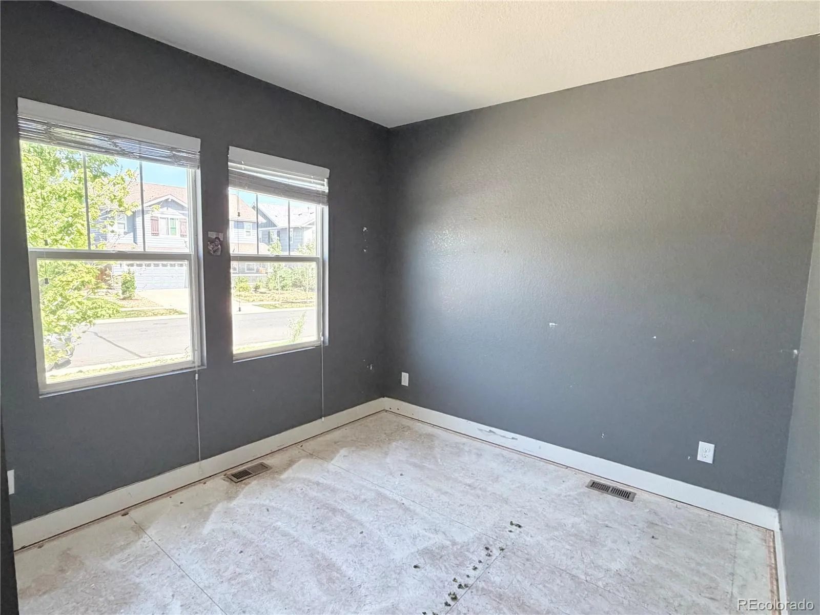 6364 S Harvest Street Aurora CO 80016 MLS #REC4347233 06162026150839 1600 20