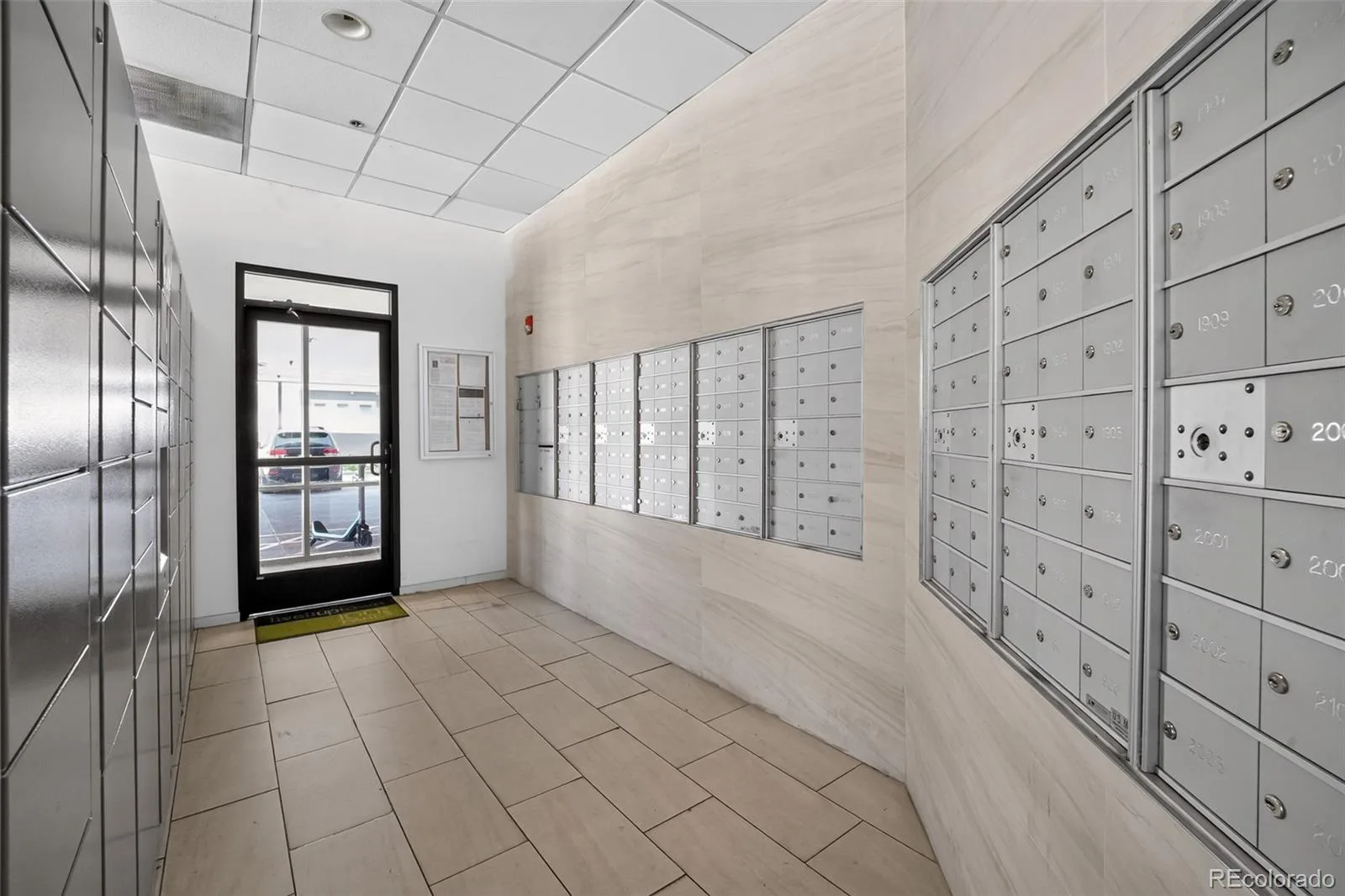 100 Park Avenue #1703 Denver CO 80205 | MLS #REC4348732 09032026232326 1600 20