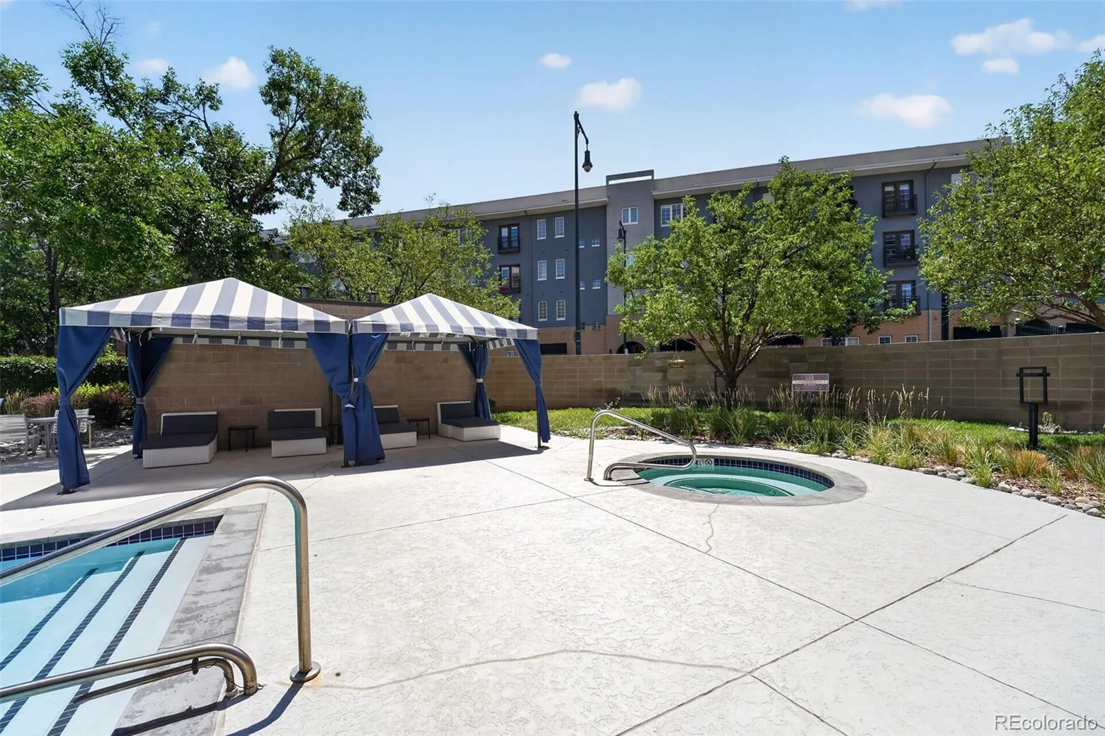 100 Park Avenue #1703 Denver CO 80205 | MLS #REC4348732 09032026232326 1600 25