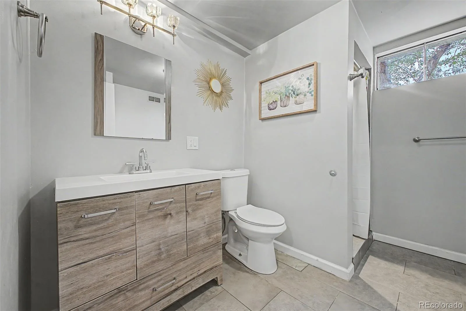 3076 S Holly Place Denver CO 80222 | MLS #REC4351515 08052026221544 1600 28