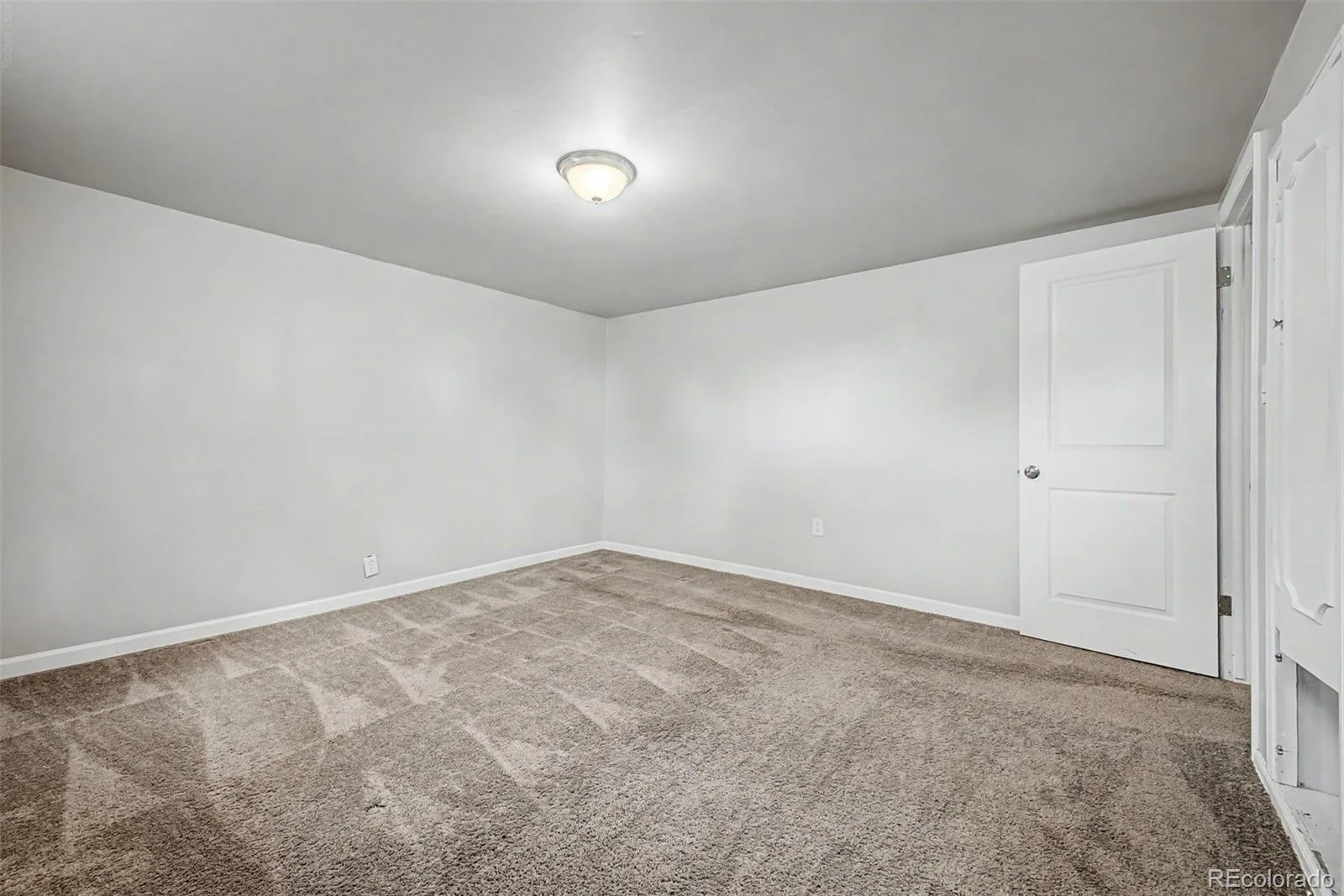 3076 S Holly Place Denver CO 80222 | MLS #REC4351515 08052026221544 1600 30