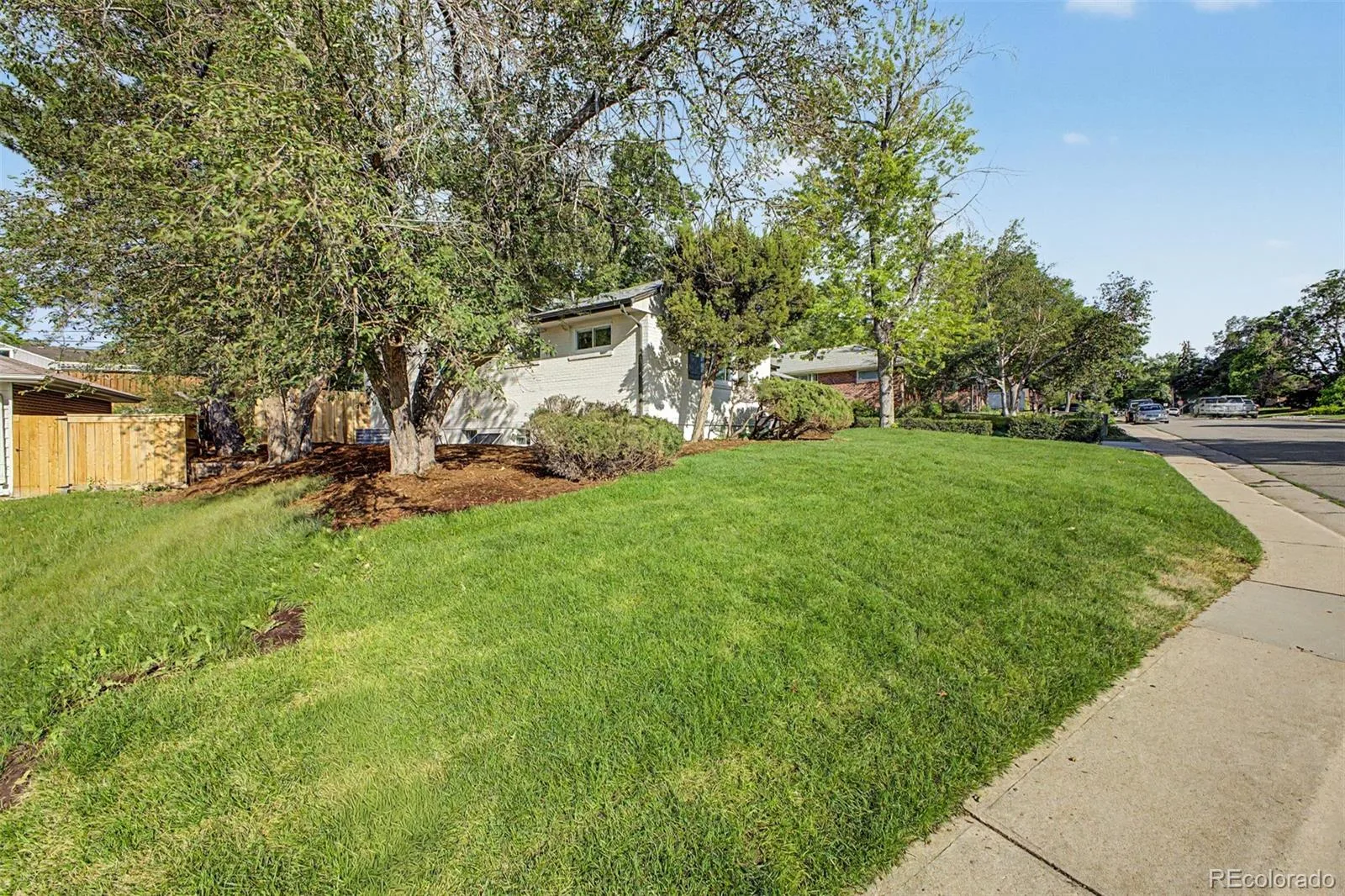 3076 S Holly Place Denver CO 80222 | MLS #REC4351515 08052026221544 1600 36