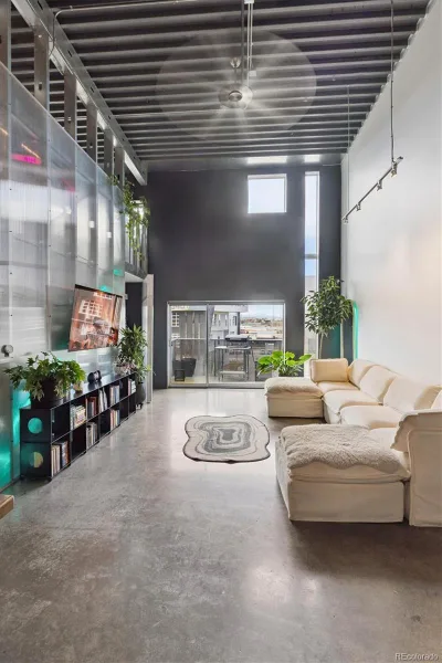 3457 Ringsby Court #304 Denver CO 80216 MLS #REC4352332 06252026234236 800 4