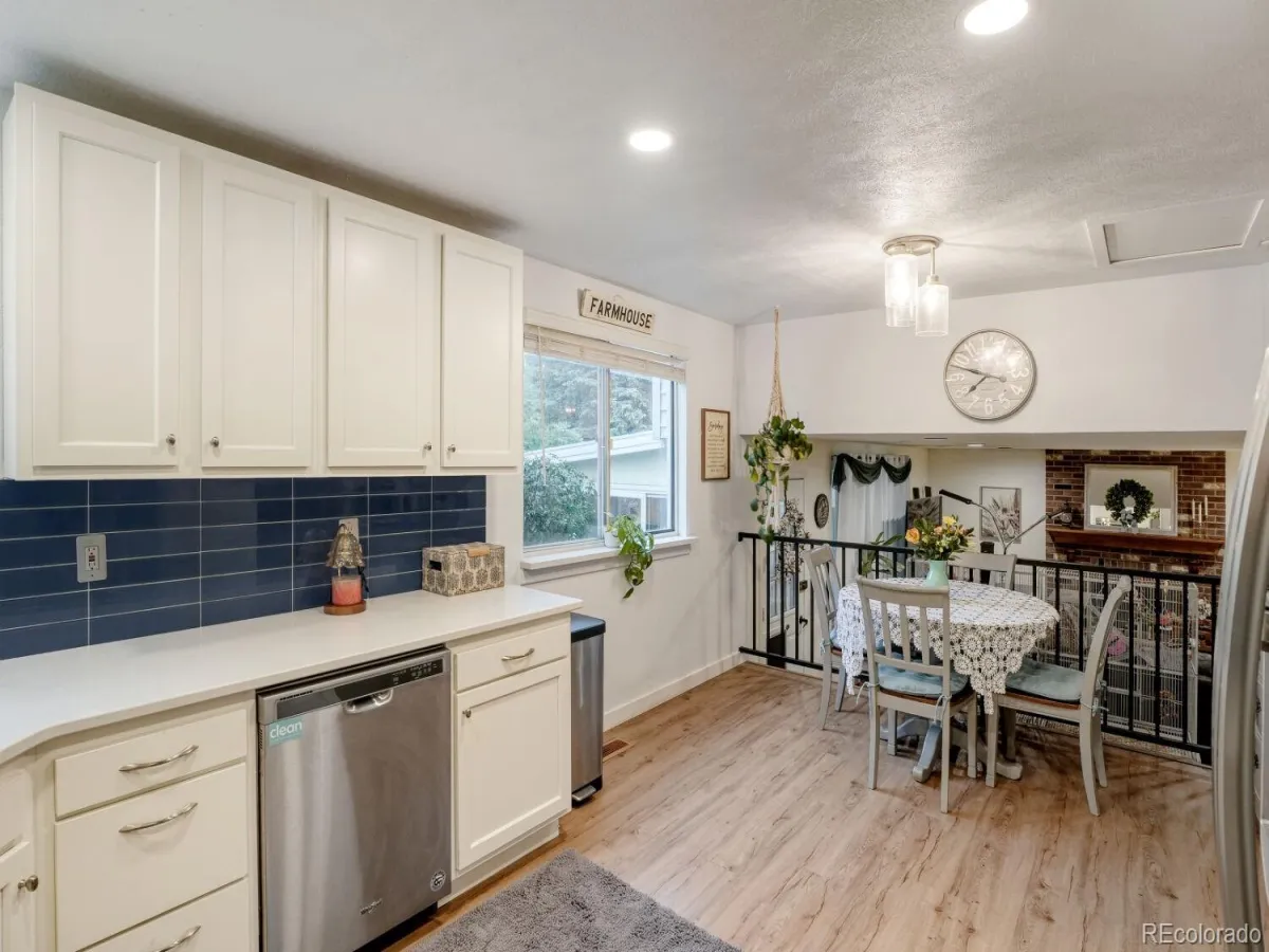 8883 W Quarto Avenue Littleton CO 80128 MLS #REC4352861 05202026222355 1200 10