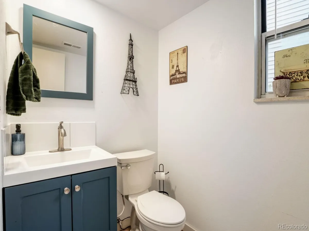 8883 W Quarto Avenue Littleton CO 80128 MLS #REC4352861 05202026222355 1200 21