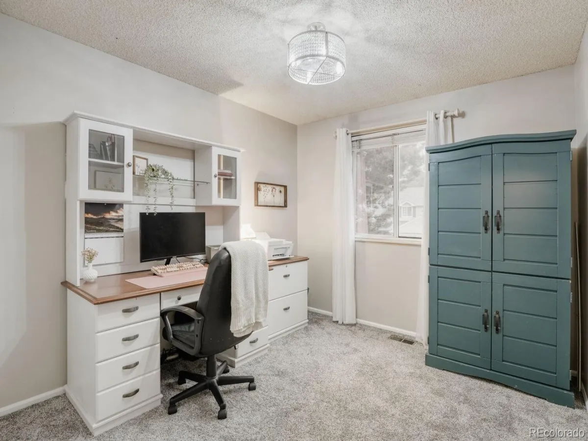 8883 W Quarto Avenue Littleton CO 80128 MLS #REC4352861 05202026222355 1200 7