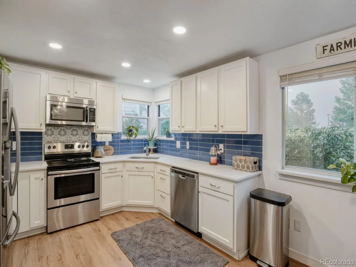 8883 W Quarto Avenue Littleton CO 80128 MLS #REC4352861 05202026222355 1200 8