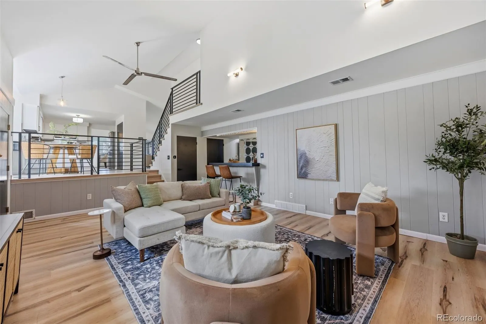 04102026215524 1600 13