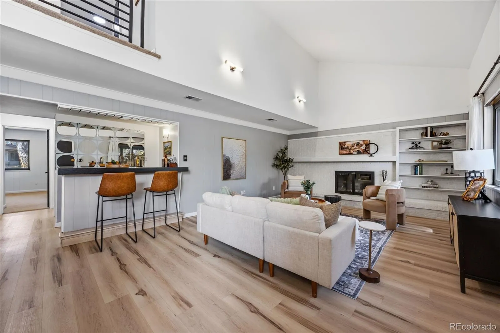 04102026215524 1600 15