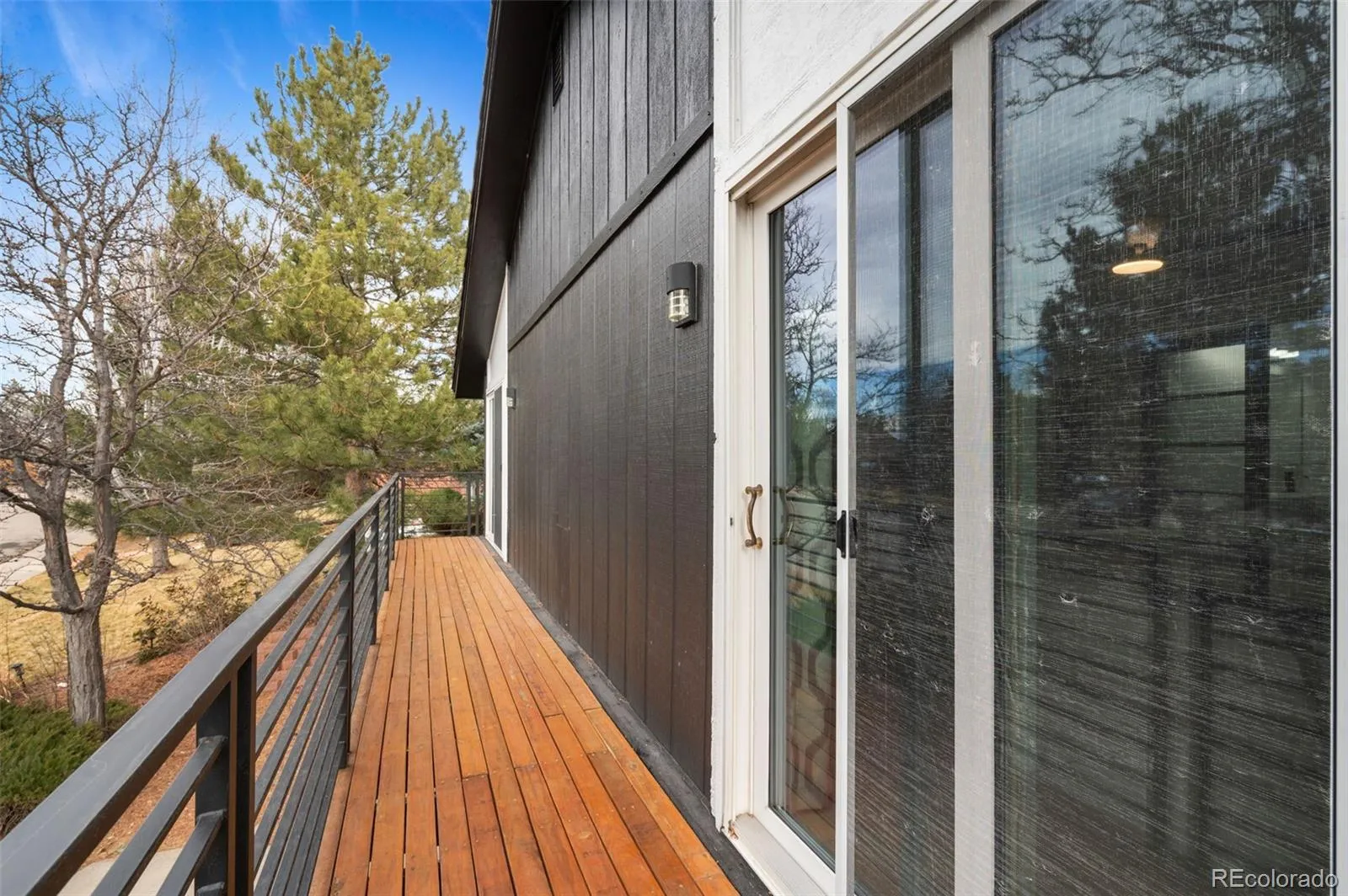 04102026215524 1600 29