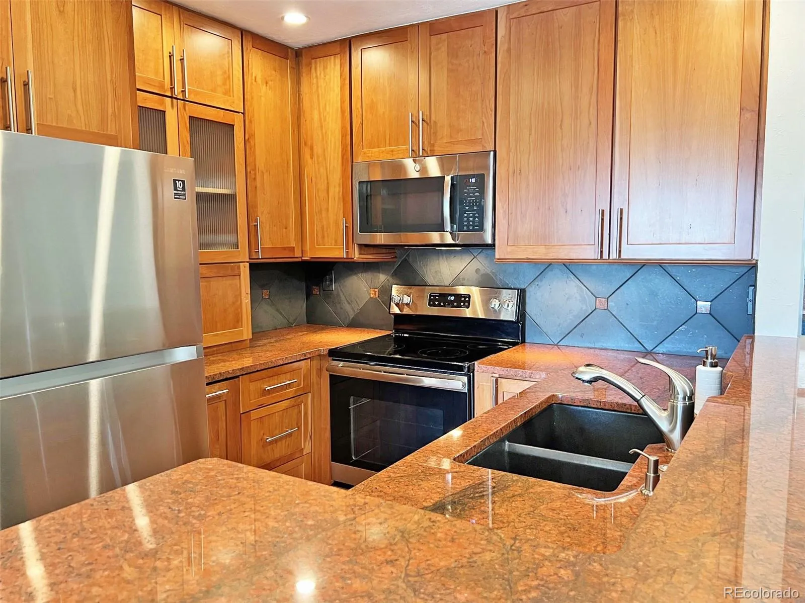 611 E 7th Avenue Denver CO 80203 MLS #REC4354734 05062026010634 1600 8