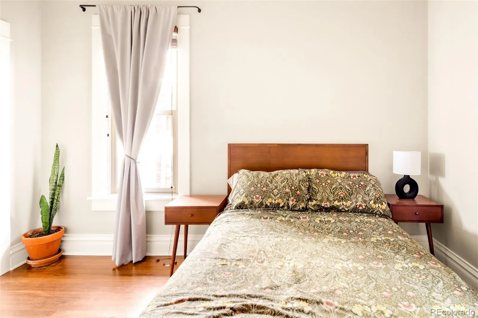 04172026172236 1600 21