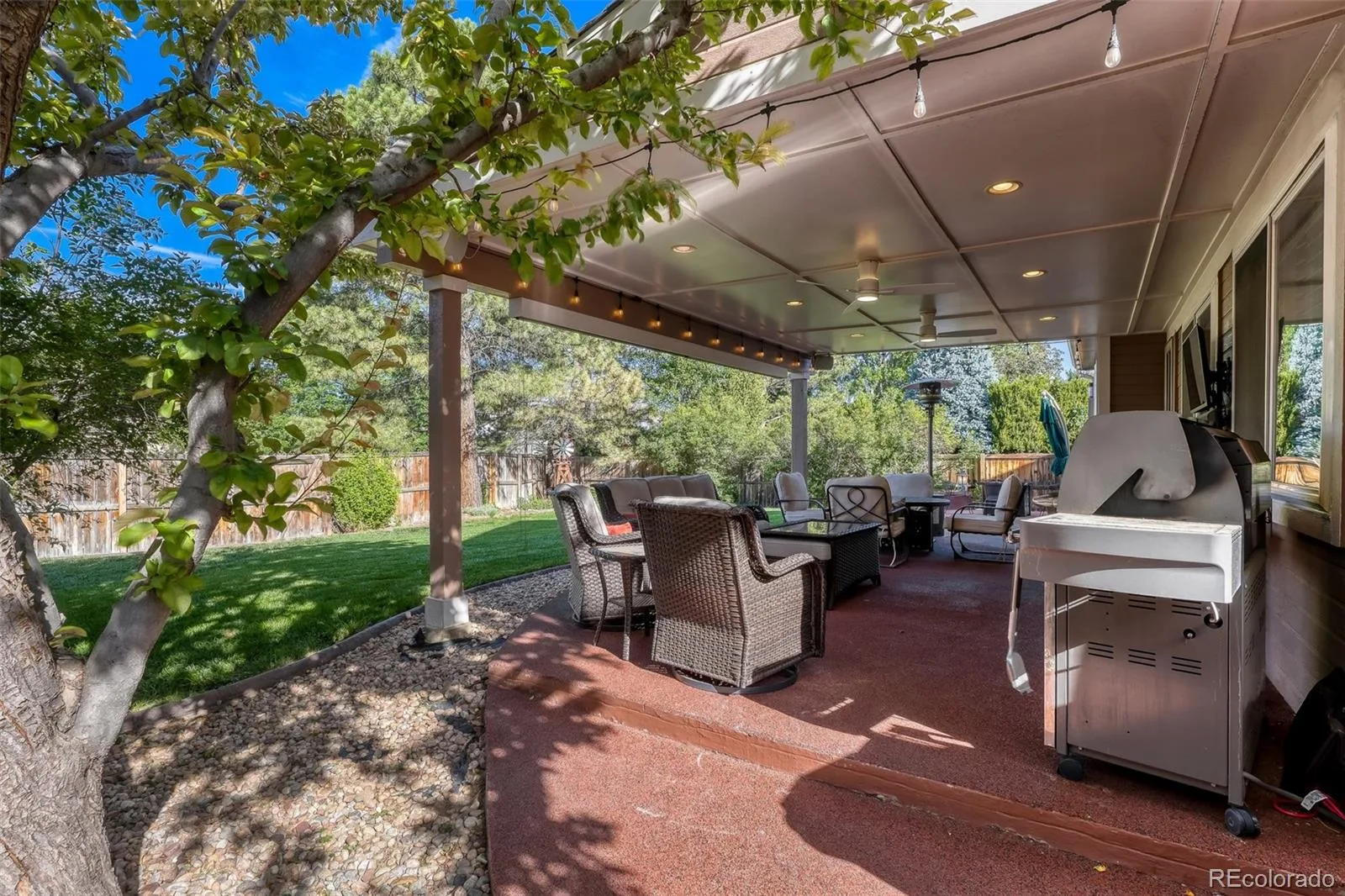 9061 Sunset Ridge Court Highlands Ranch CO 80126 | MLS #REC4358193 08192026232807 1600 28