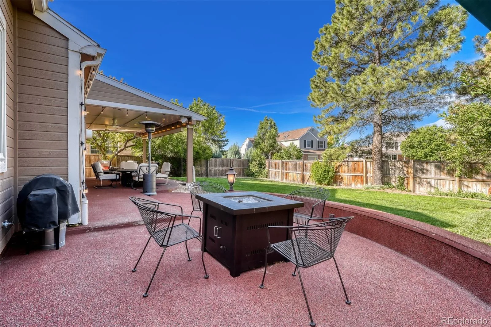 9061 Sunset Ridge Court Highlands Ranch CO 80126 | MLS #REC4358193 08192026232807 1600 29