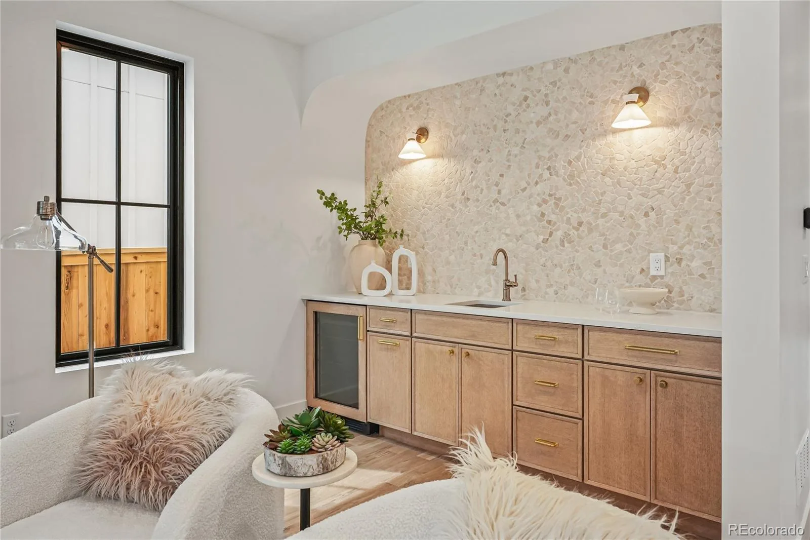 678 S Vine Street Denver CO 80209 | MLS #REC4358480 09232026065610 1600 14