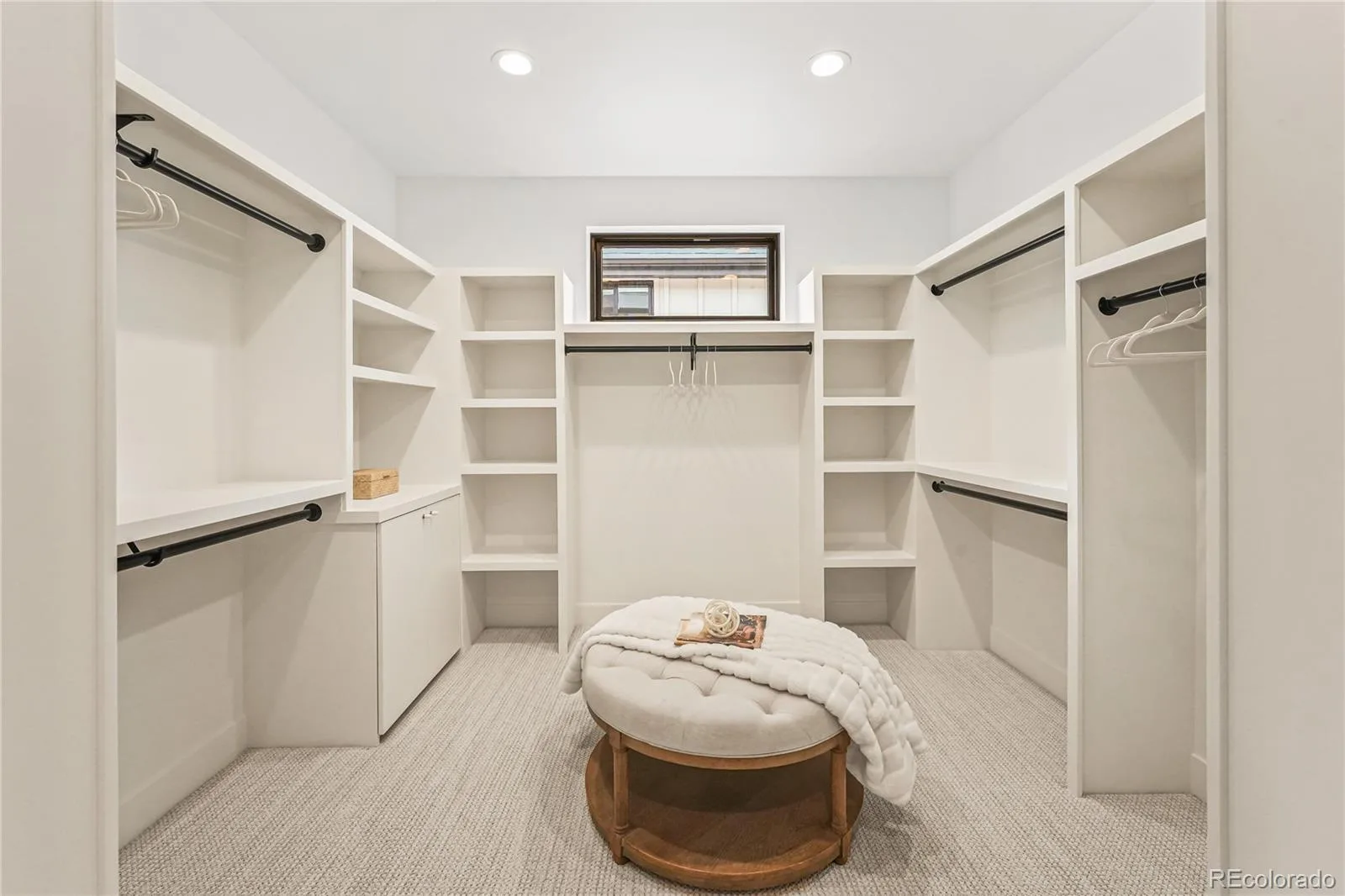 678 S Vine Street Denver CO 80209 | MLS #REC4358480 09232026065610 1600 26