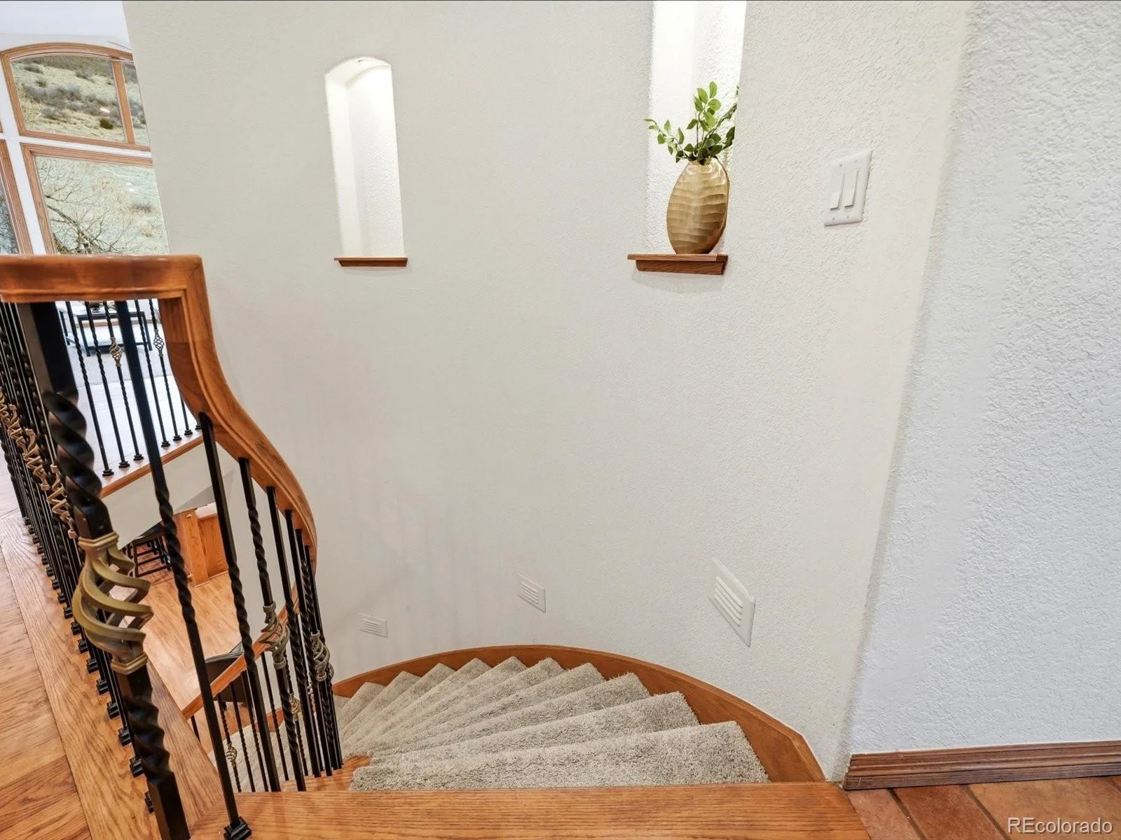 7144 Fox Paw Trail Littleton CO 80125 | MLS #REC4358827 07162026231221 1600 27