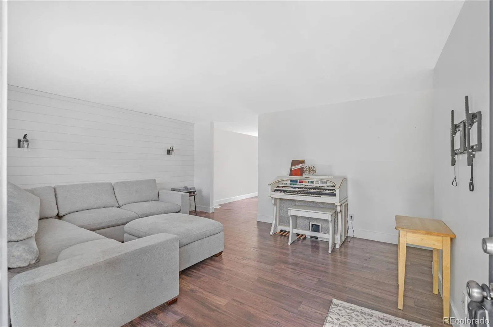 4234 W Radcliff Avenue Denver CO 80236 | MLS #REC4360702 09232026065627 1600 6