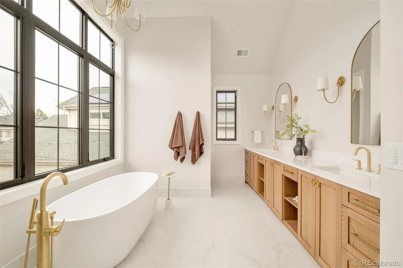 2485 S Madison Street Denver CO 80210 MLS #REC4361210 05092026173149 1600 29