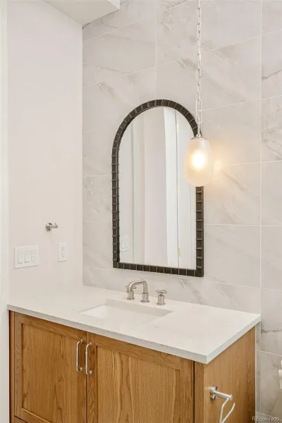 2485 S Madison Street Denver CO 80210 MLS #REC4361210 05092026173149 800 42
