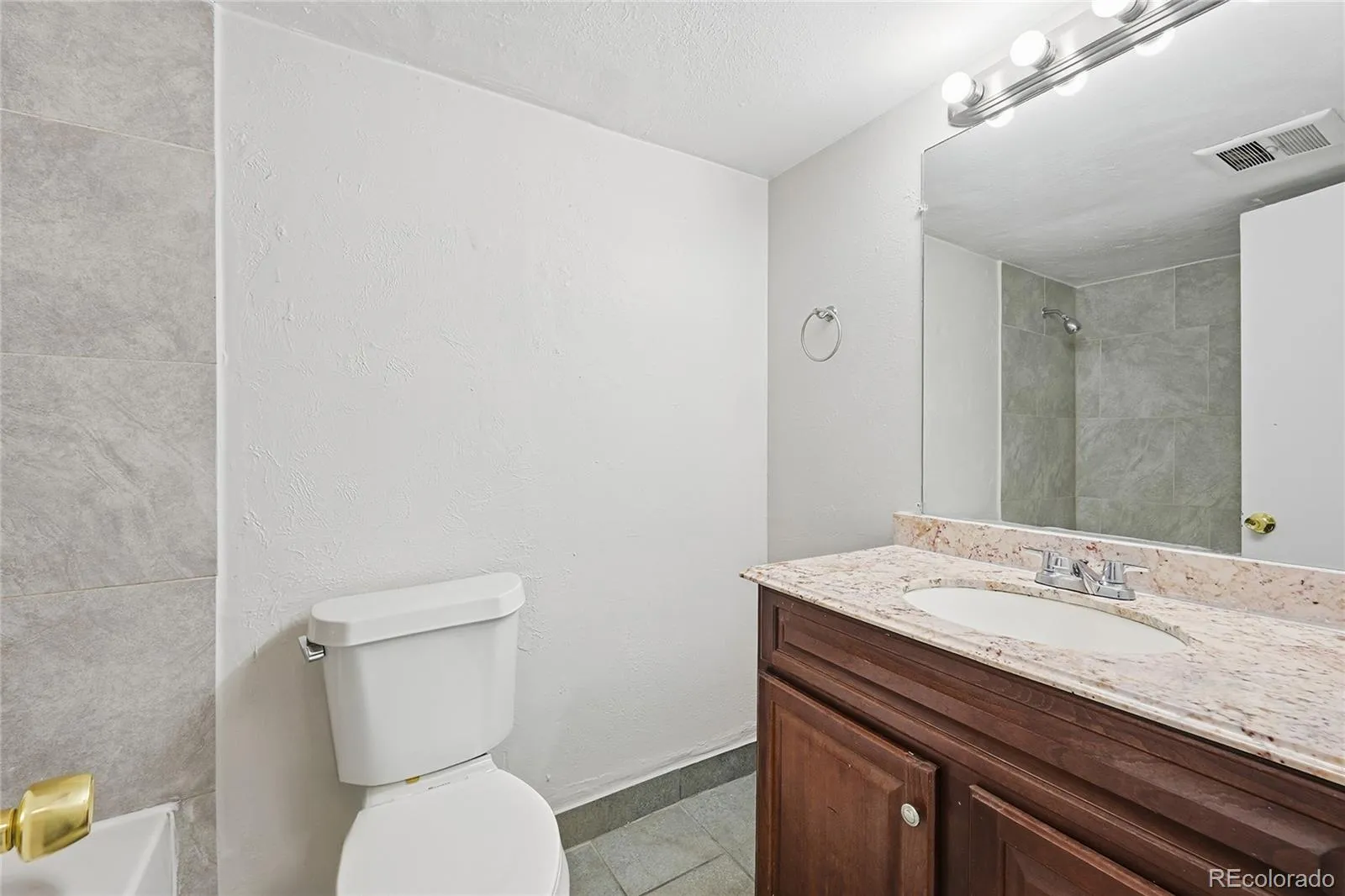 875 S Quebec Street Denver CO 80247 MLS #REC4363624 05022026200801 1600 15
