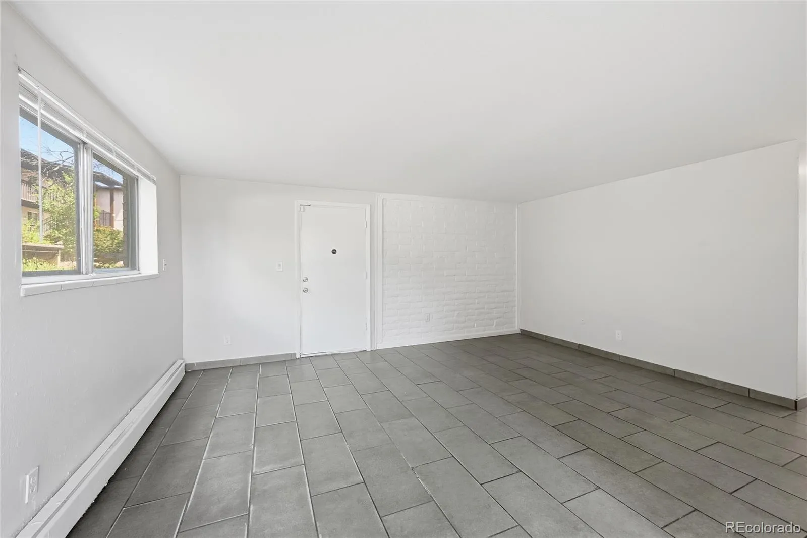 875 S Quebec Street Denver CO 80247 MLS #REC4363624 05022026200801 1600 4