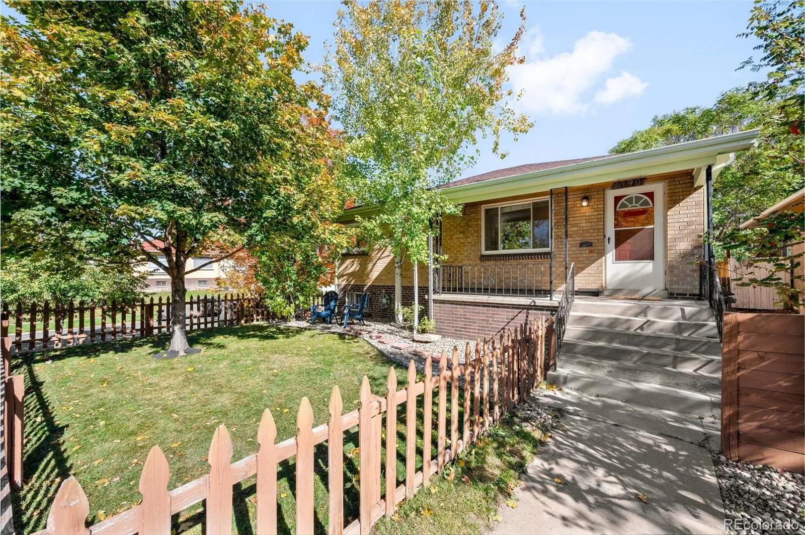 03262026230105 1600 0