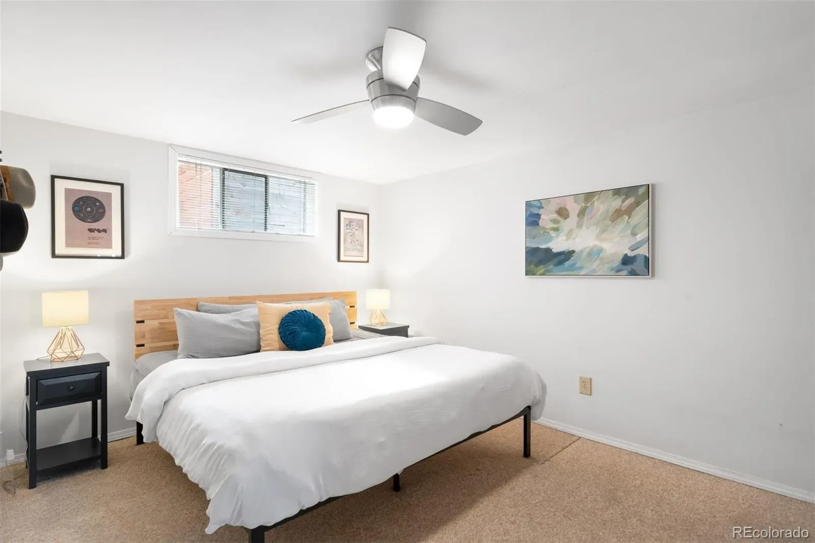 03262026230105 1600 16