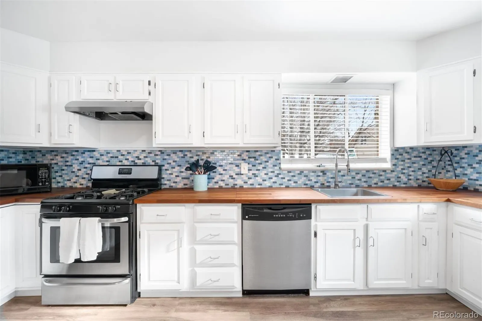 03262026230105 1600 3