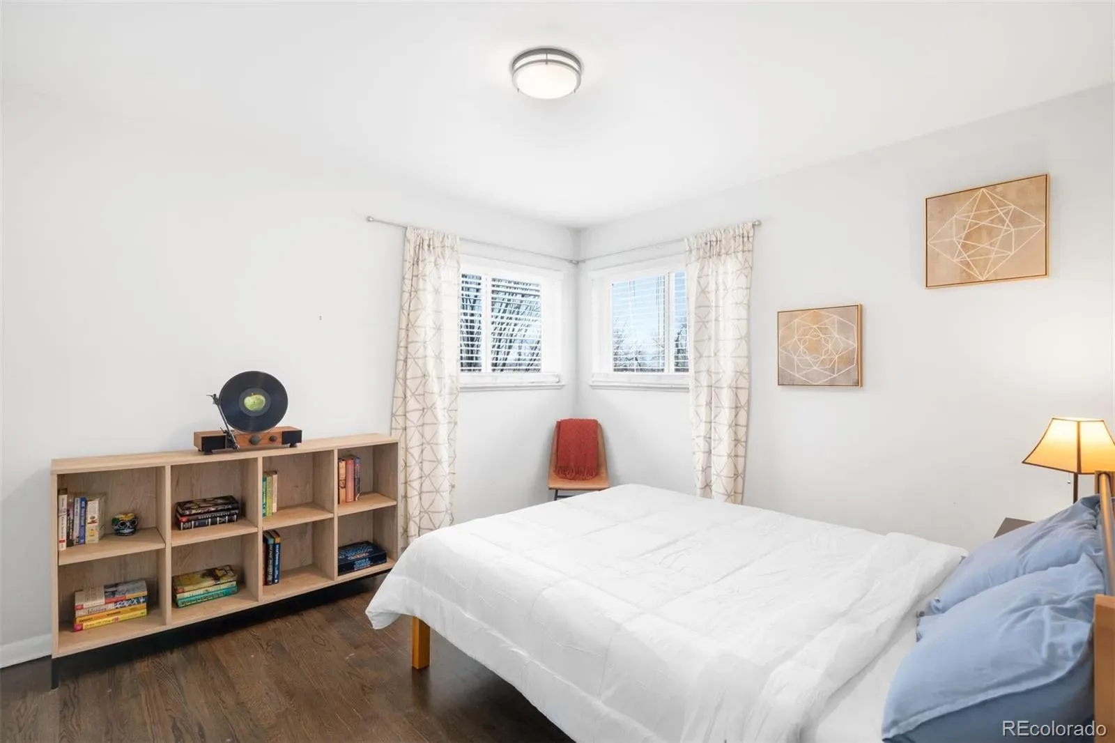 03262026230105 1600 4